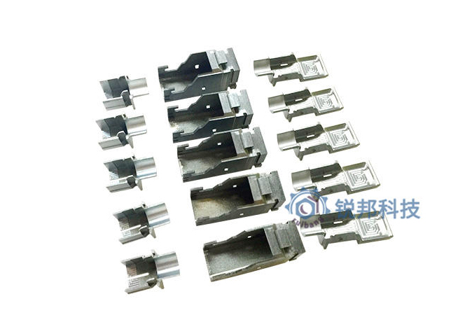 The difference between machining and stamping of CNC parts of aluminum alloy