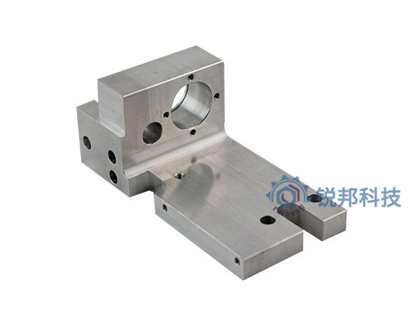 Causes of the failure of precision parts processing